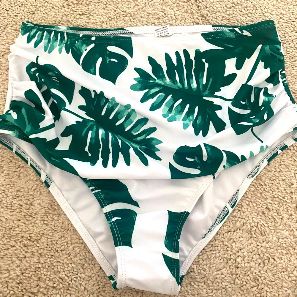4/$10 High waisted bikini bottom
